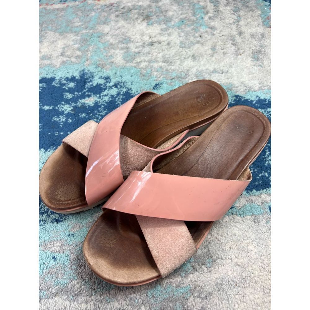 Ugg Womens Cross Cross Sandals Size 9.5